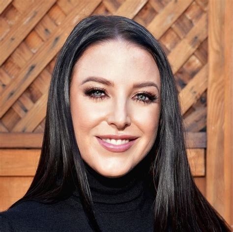 Angela White Age, Bf, Husband, Family, Net Worth Bio & More